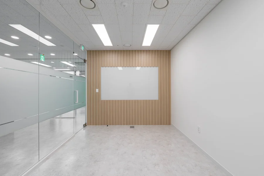 오피스벽면화이트보드시공